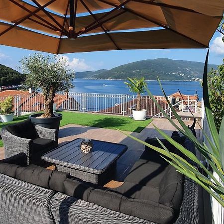 Villa Stella Rose Luštica Exterior photo